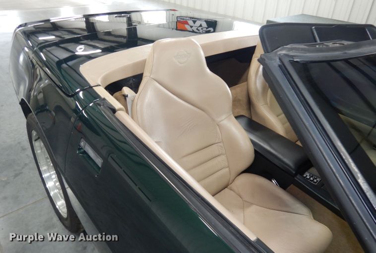 image for item JE9616 1994 Chevrolet Corvette 2LT  convertible