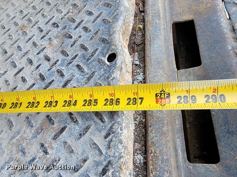 image for item JE9884 1996 International 4900  box truck