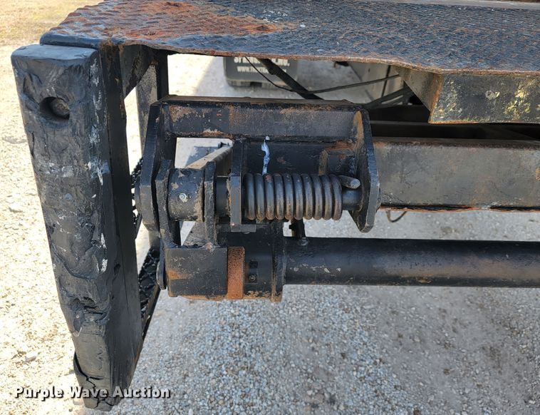 image for item JE9884 1996 International 4900  box truck