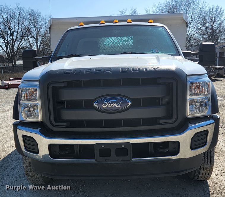 image for item JG9199 2015 Ford F550 Super Duty  dump truck