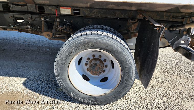 image for item JG9199 2015 Ford F550 Super Duty  dump truck