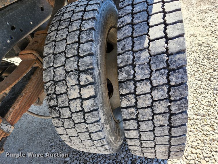 image for item JG9199 2015 Ford F550 Super Duty  dump truck