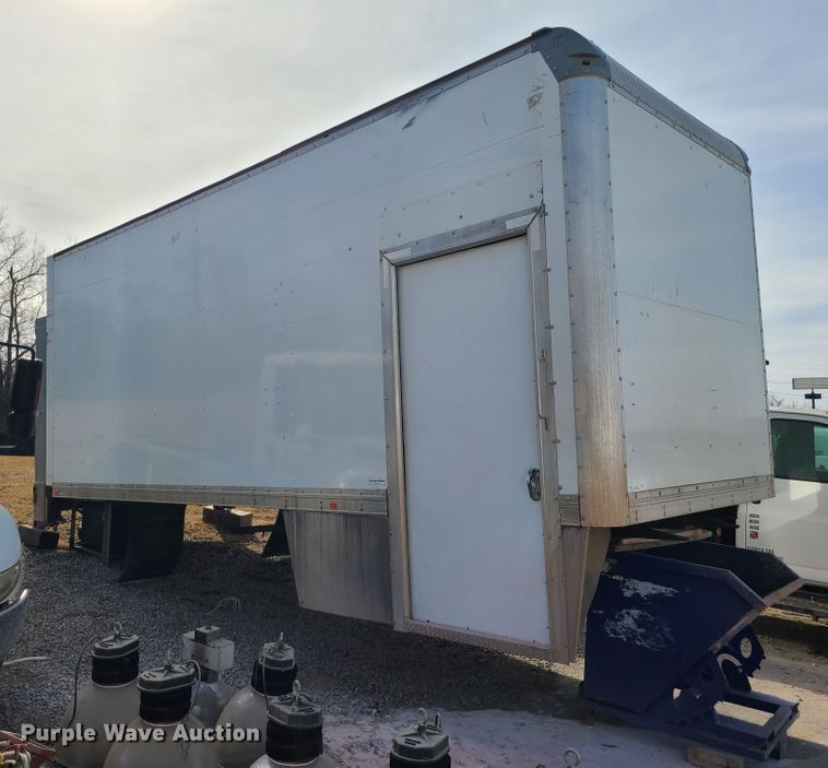 image for item JG9202 Box bed