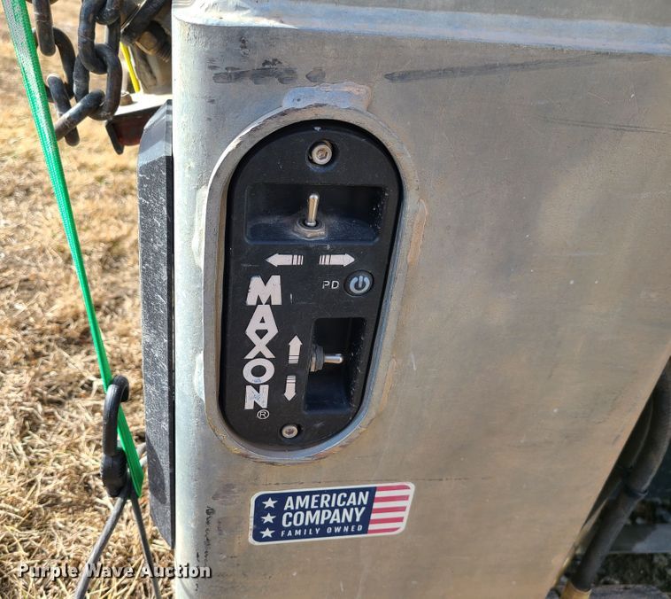 image for item JG9202 Box bed