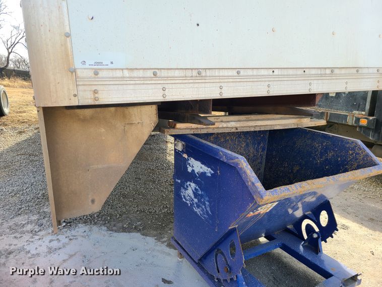 image for item JG9202 Box bed