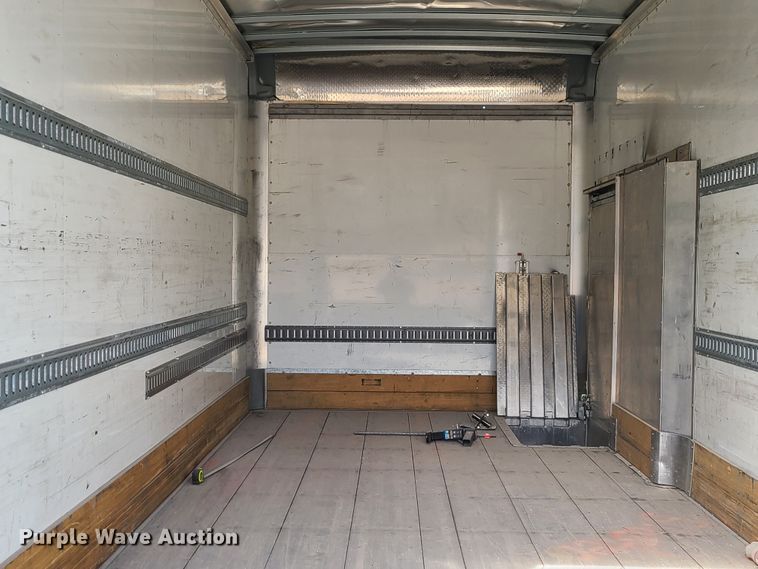 image for item JG9202 Box bed