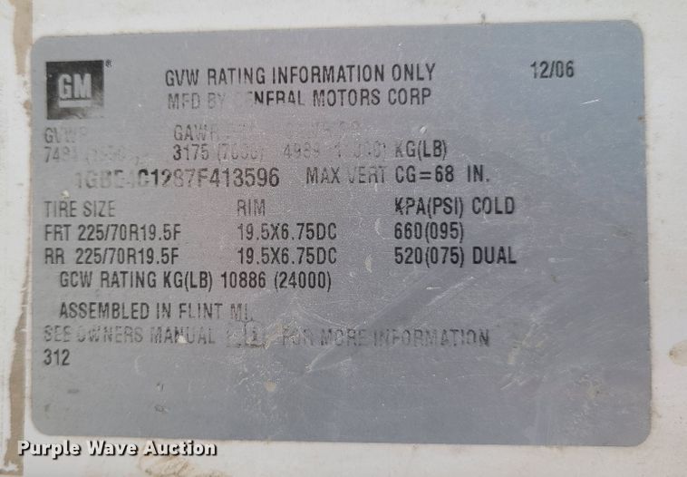 image for item JG9203 2007 Chevrolet C4500  flatbed truck