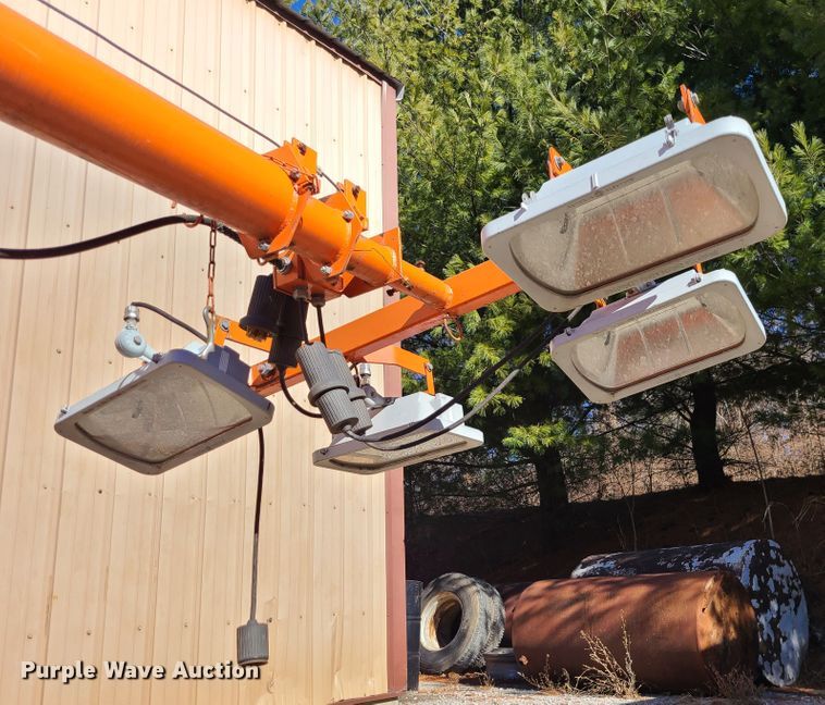 image for item JG9216 Over-Lowe TPME3Q4D  light plant