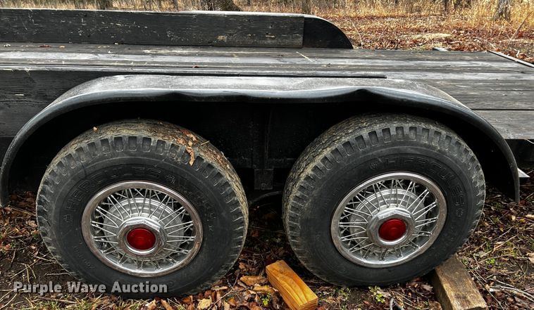 image for item JH9388 1999 Stillwater Supply  utility trailer