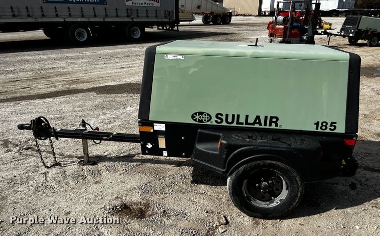 image for item JH9396 Sullair 185  air compressor