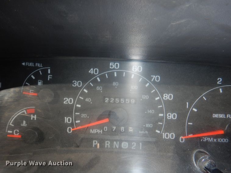 image for item JJ9308 2000 Ford F550 Super Duty XLT  flatbed truck