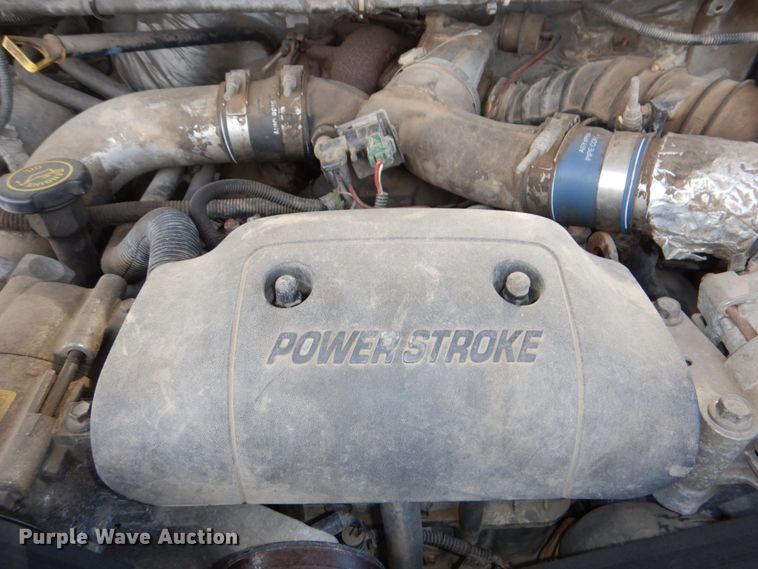 image for item JJ9308 2000 Ford F550 Super Duty XLT  flatbed truck