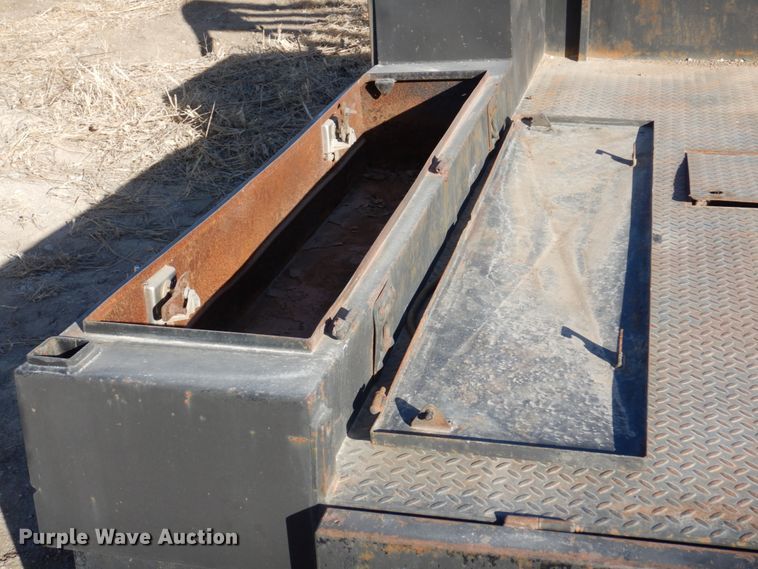 image for item JJ9326 Flatbed