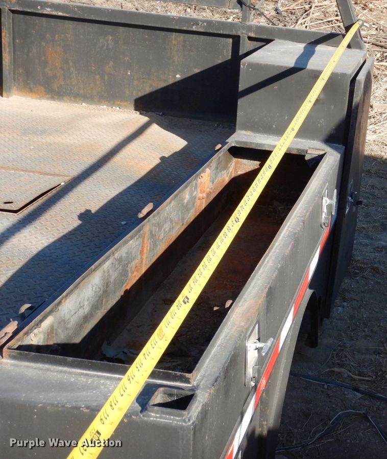 image for item JJ9326 Flatbed