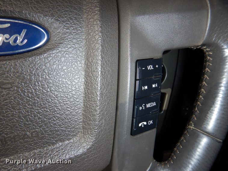 image for item JJ9332 2011 Ford F150  SuperCab pickup truck