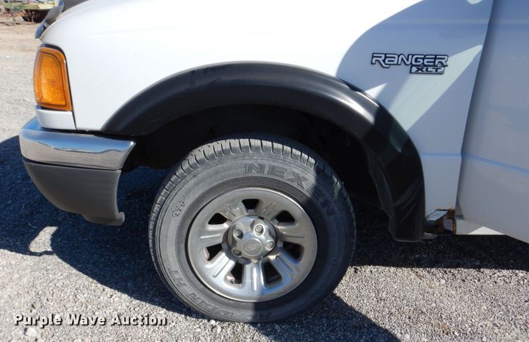 image for item JJ9333 2001 Ford Ranger  pickup truck
