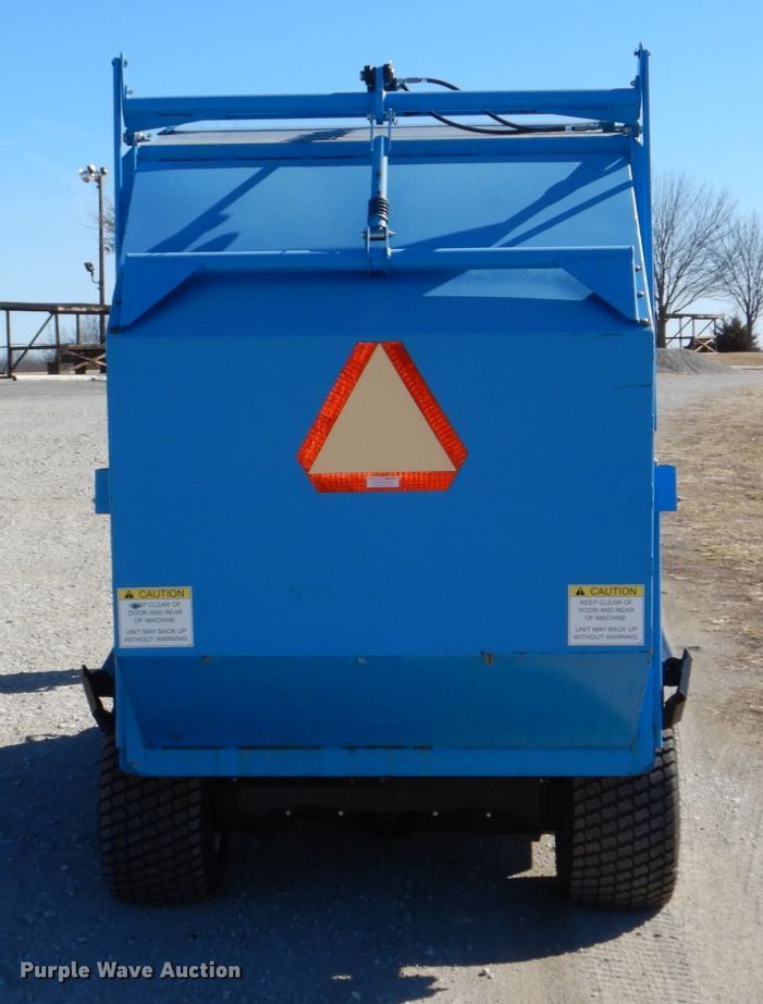 image for item JJ9336 Harper TV30  turf vac