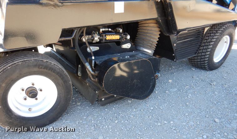 image for item JJ9336 Harper TV30  turf vac