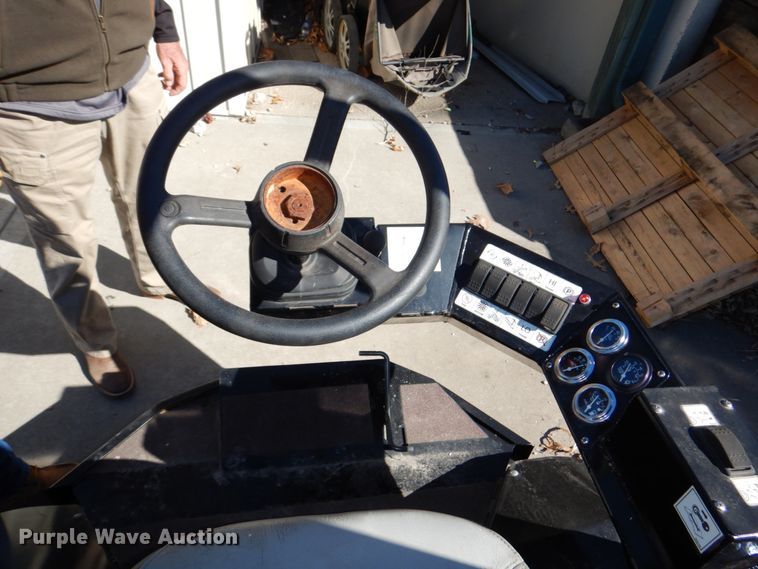 image for item JJ9336 Harper TV30  turf vac