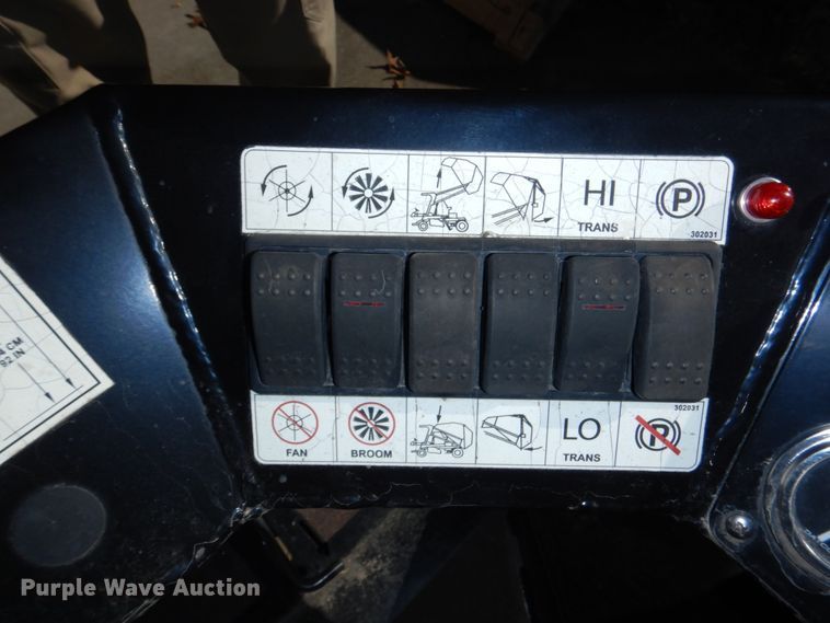 image for item JJ9336 Harper TV30  turf vac