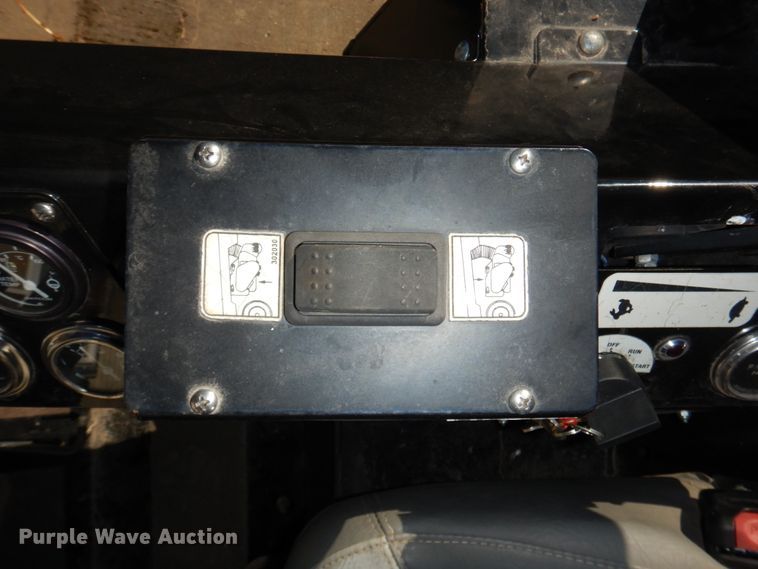 image for item JJ9336 Harper TV30  turf vac