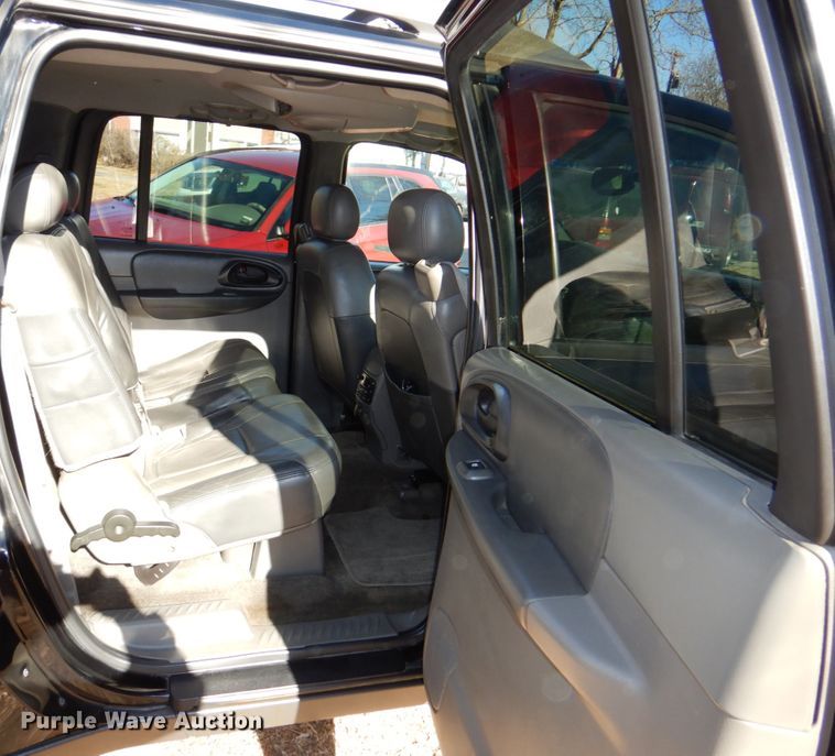 image for item JJ9344 2004 Chevrolet TrailBlazer  SUV