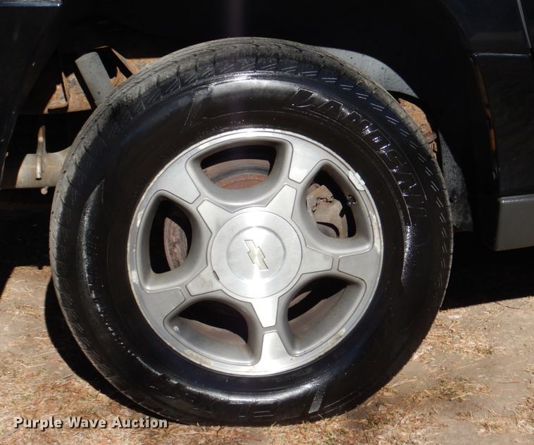 image for item JJ9344 2004 Chevrolet TrailBlazer  SUV