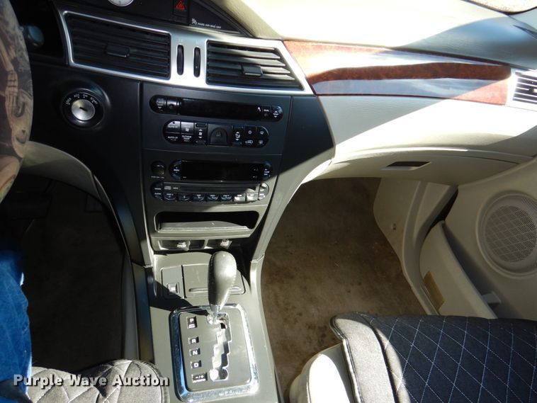 image for item JJ9345 2007 Chrysler Pacifica  SUV