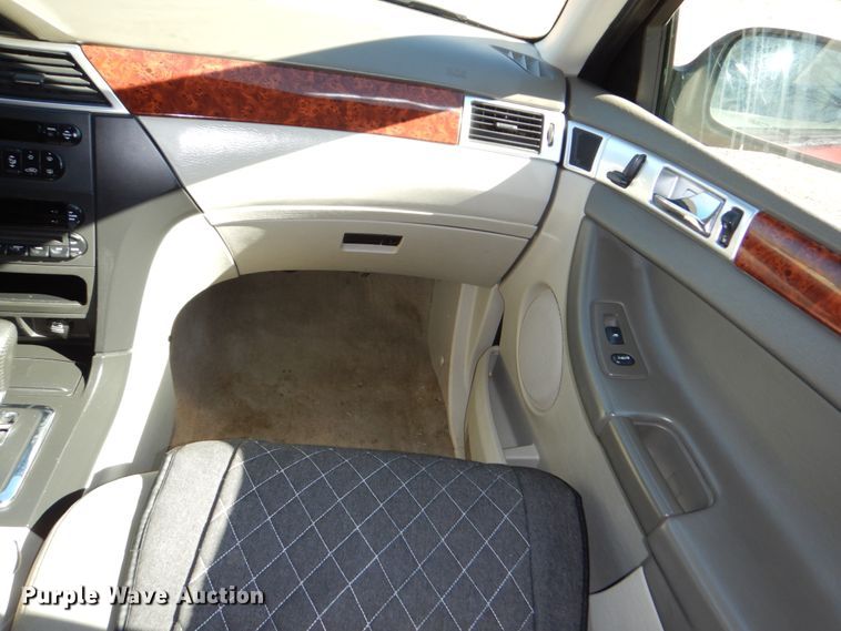 image for item JJ9345 2007 Chrysler Pacifica  SUV