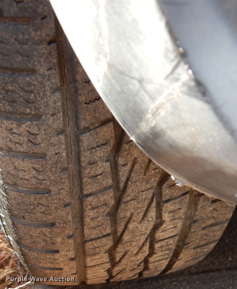 image for item JJ9345 2007 Chrysler Pacifica  SUV