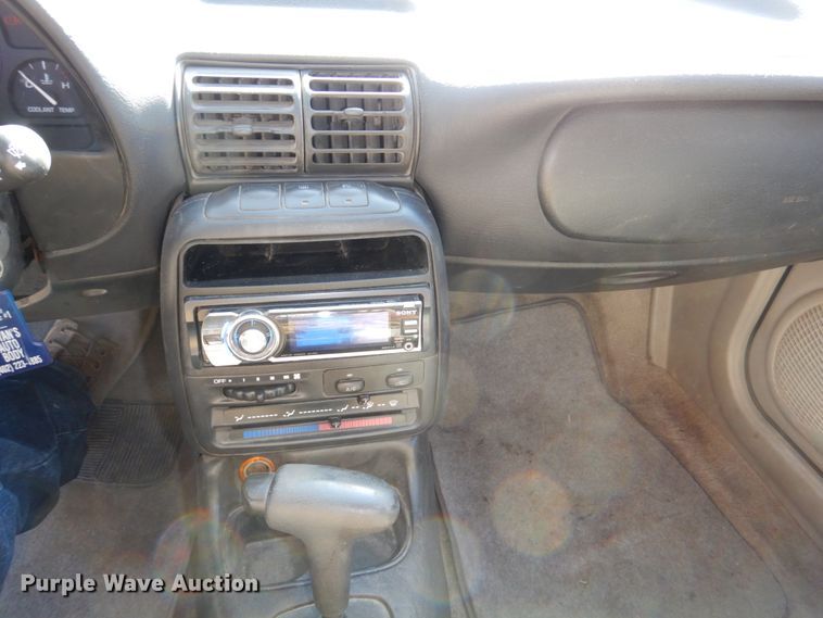 image for item JJ9350 1999 Saturn SC2