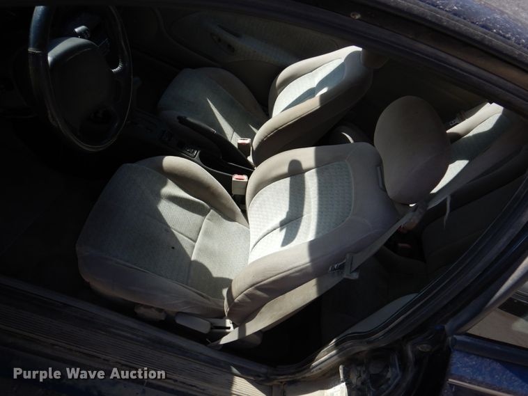 image for item JJ9350 1999 Saturn SC2