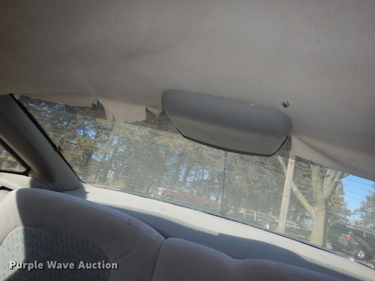 image for item JJ9350 1999 Saturn SC2