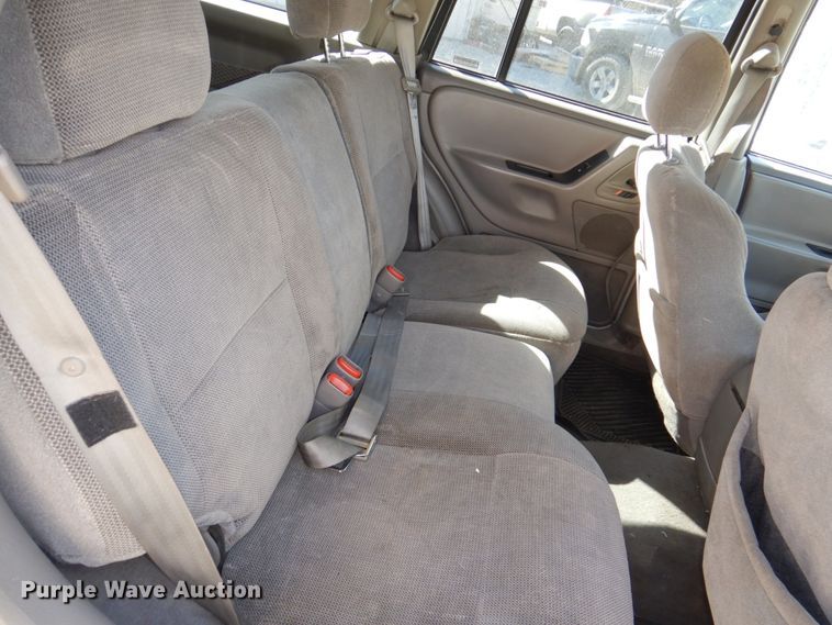 image for item JJ9351 2001 Jeep Grand Cherokee Laredo  SUV