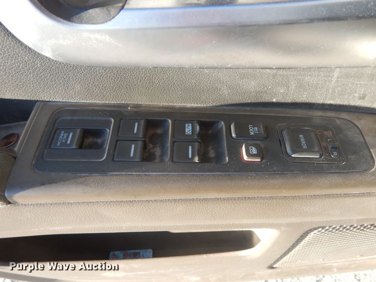 image for item JK9810 2008 Honda Ridgeline  Crew Cab pickup truck