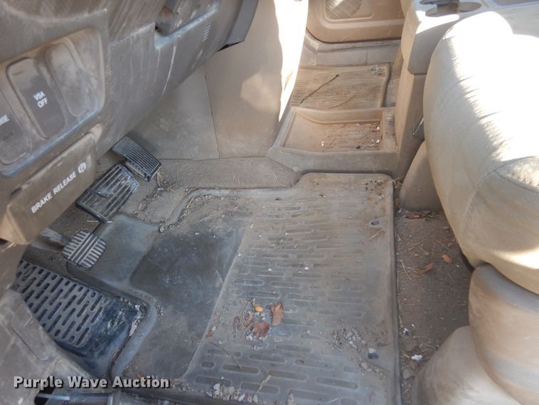 image for item JK9810 2008 Honda Ridgeline  Crew Cab pickup truck