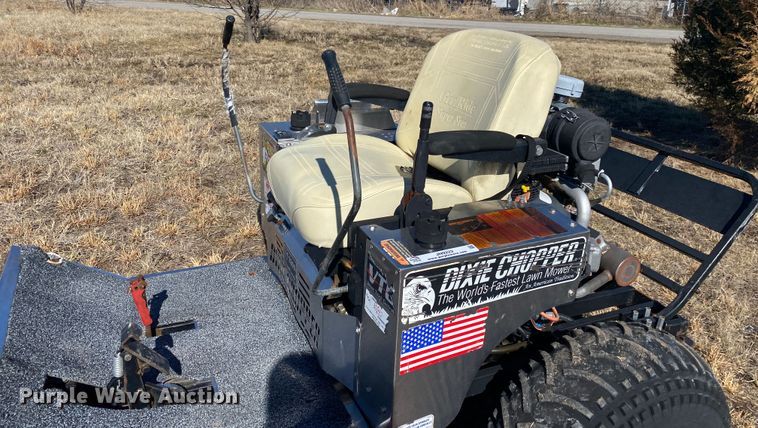 image for item JN9222 Dixie Chopper  ZTR lawn mower