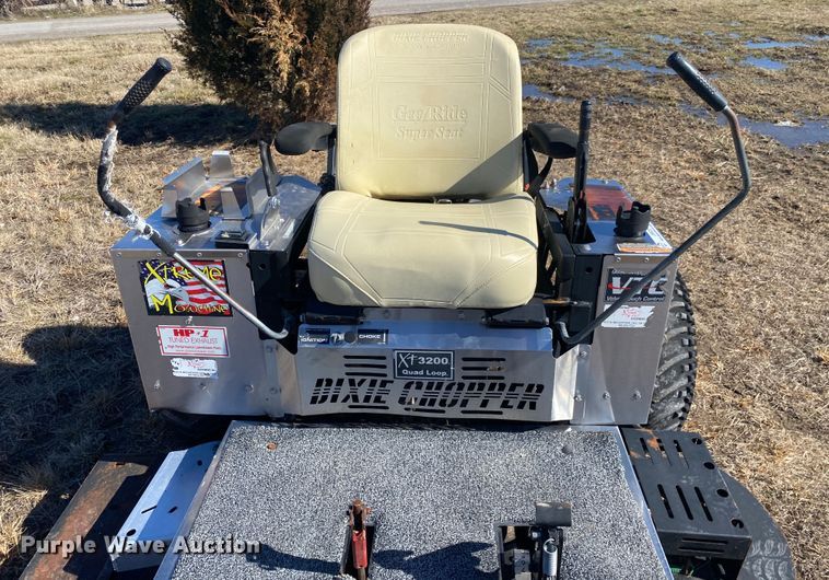 image for item JN9222 Dixie Chopper  ZTR lawn mower