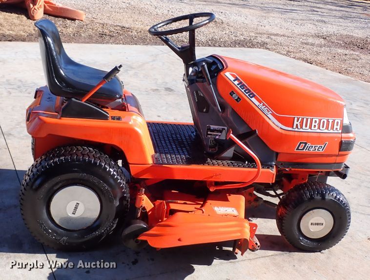 image for item JO9724 Kubota T1600  lawn mower