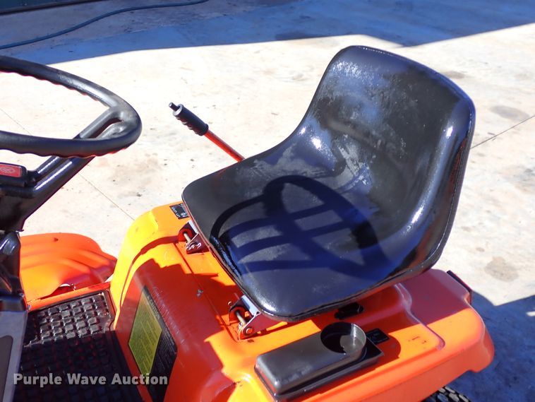 image for item JO9724 Kubota T1600  lawn mower