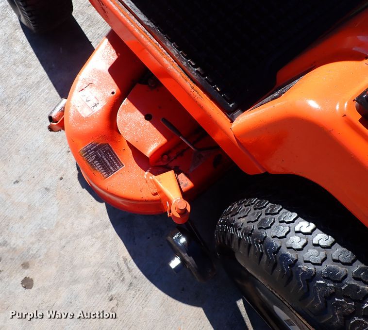 image for item JO9724 Kubota T1600  lawn mower