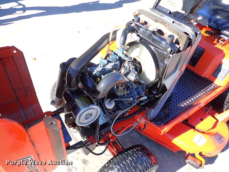 image for item JO9724 Kubota T1600  lawn mower