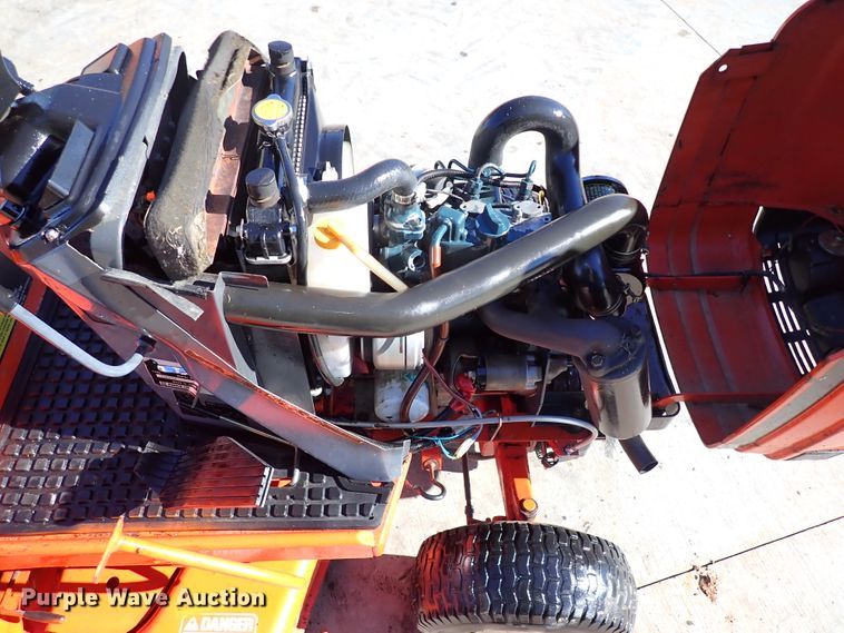 image for item JO9724 Kubota T1600  lawn mower