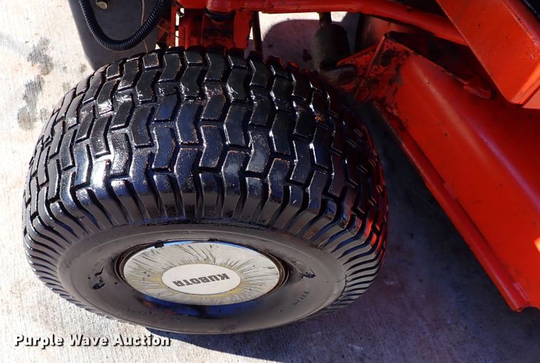 image for item JO9724 Kubota T1600  lawn mower