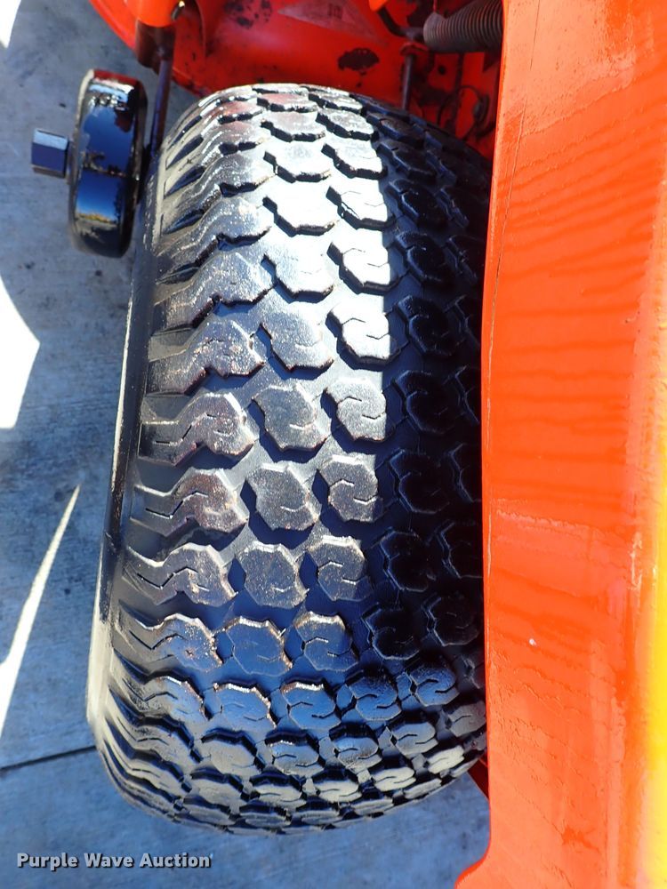 image for item JO9724 Kubota T1600  lawn mower