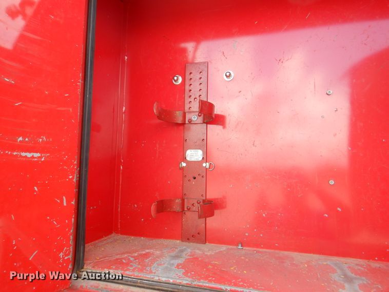 image for item JY9834 1977 Ford Custom Cab 8000  pumper fire truck