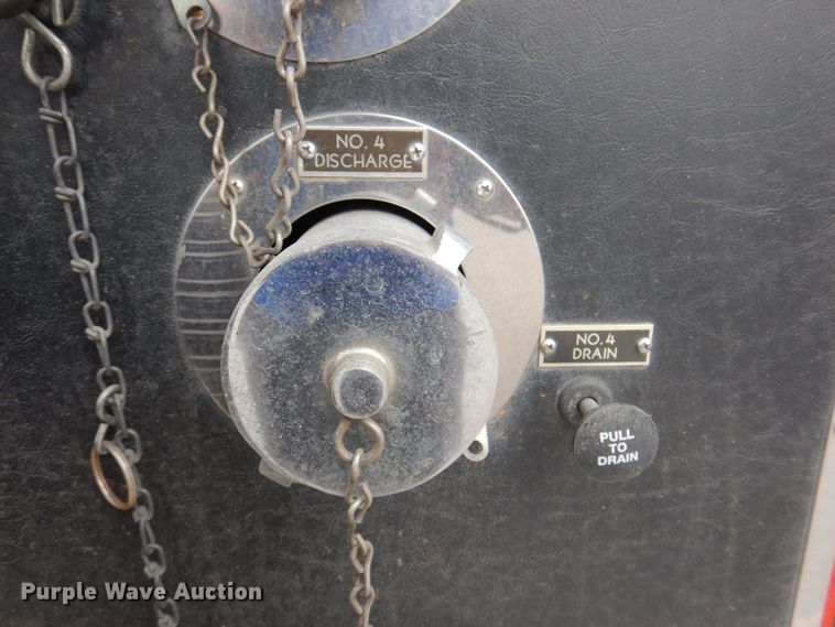 image for item JY9834 1977 Ford Custom Cab 8000  pumper fire truck