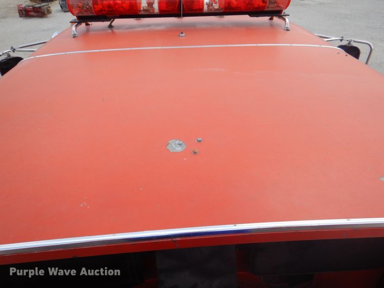 image for item JY9834 1977 Ford Custom Cab 8000  pumper fire truck