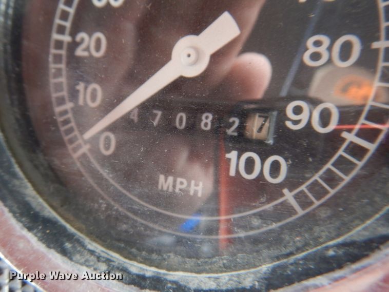 image for item JY9834 1977 Ford Custom Cab 8000  pumper fire truck