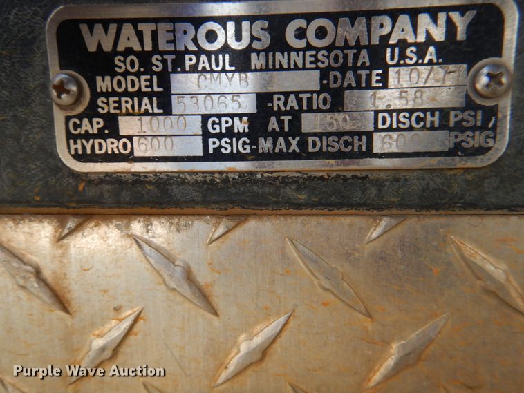 image for item JY9834 1977 Ford Custom Cab 8000  pumper fire truck